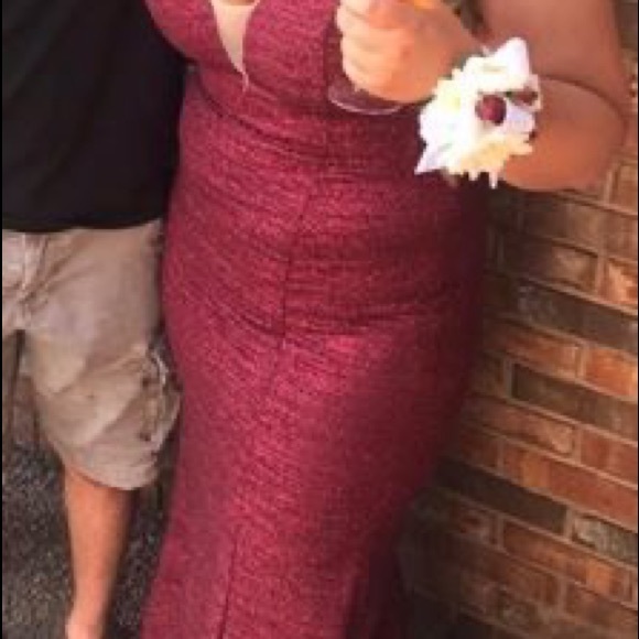 Prom dress - Picture 4 of 5